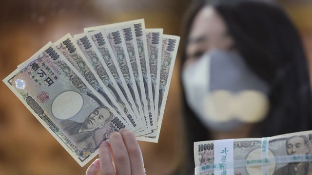 大反转！日元对美元、欧元均升至逾2个月以来高位
