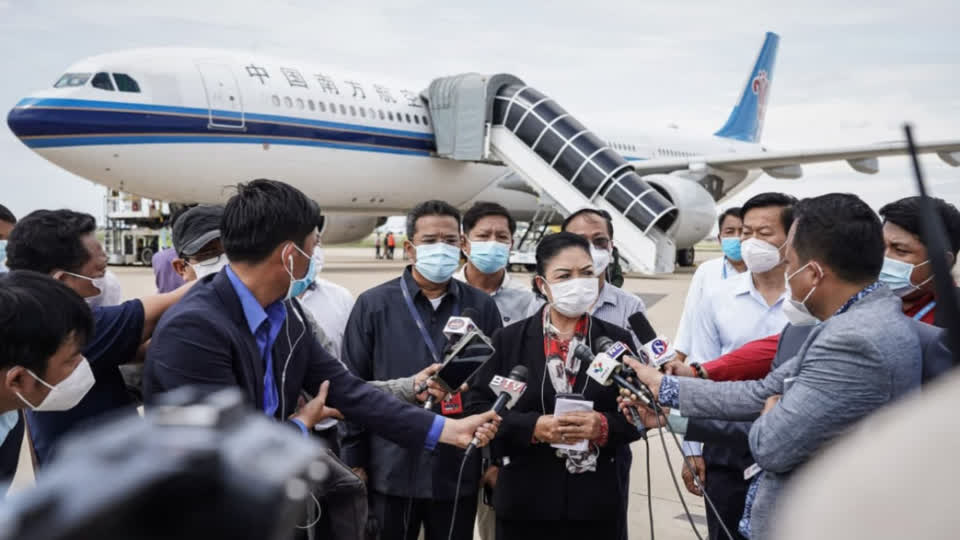 柬卫生部：将申请洪森总理全面开放旅游业